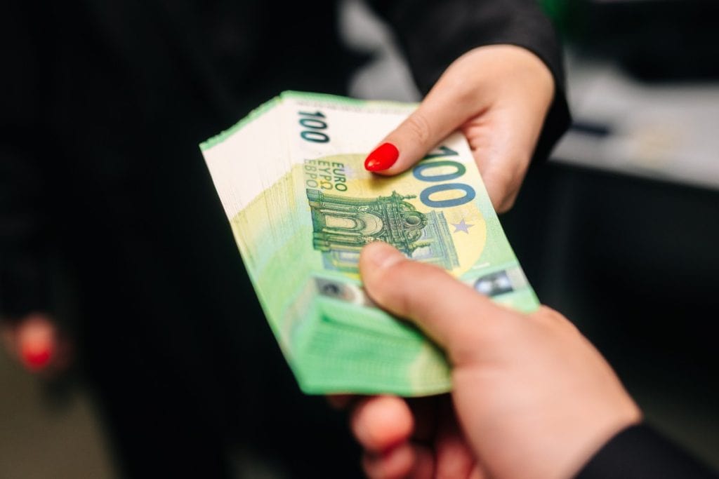 Na što obratiti pažnju prije nego uzmete stambeni kredit Na što obratiti pažnju prije nego uzmete stambeni kredit