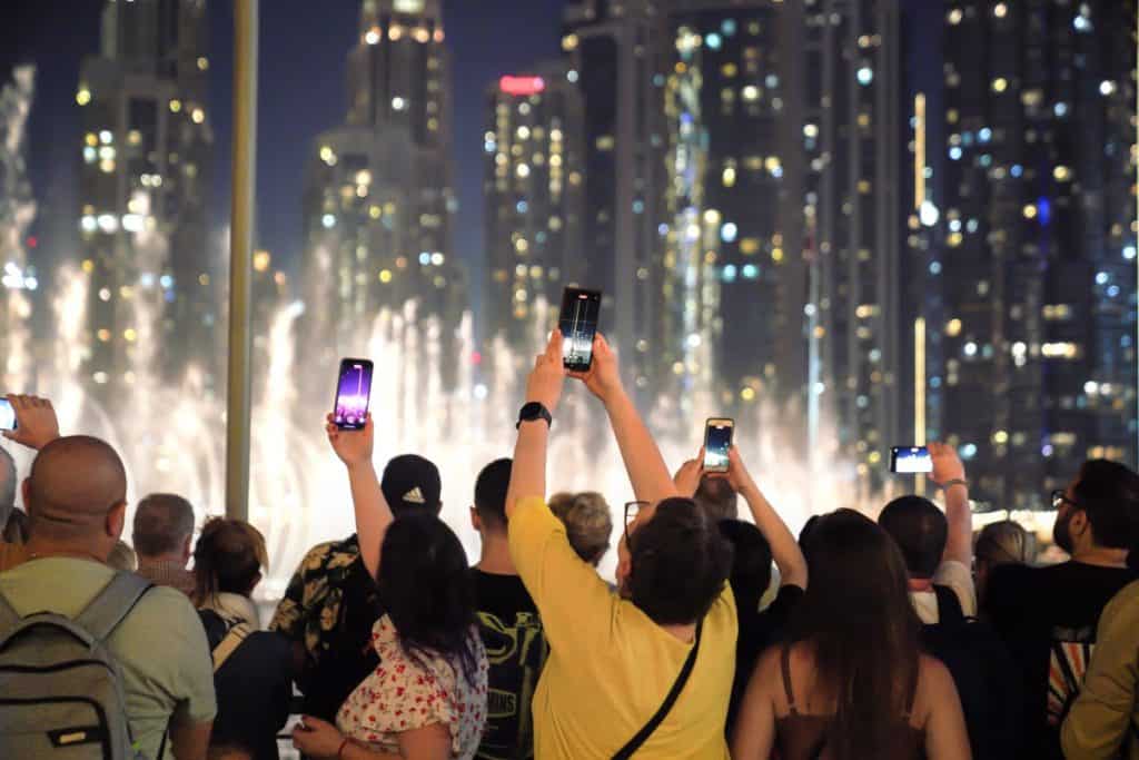 Kako fotografirati noću: najbolji trikovi za mobitel Kako fotografirati noću: najbolji trikovi za mobitel